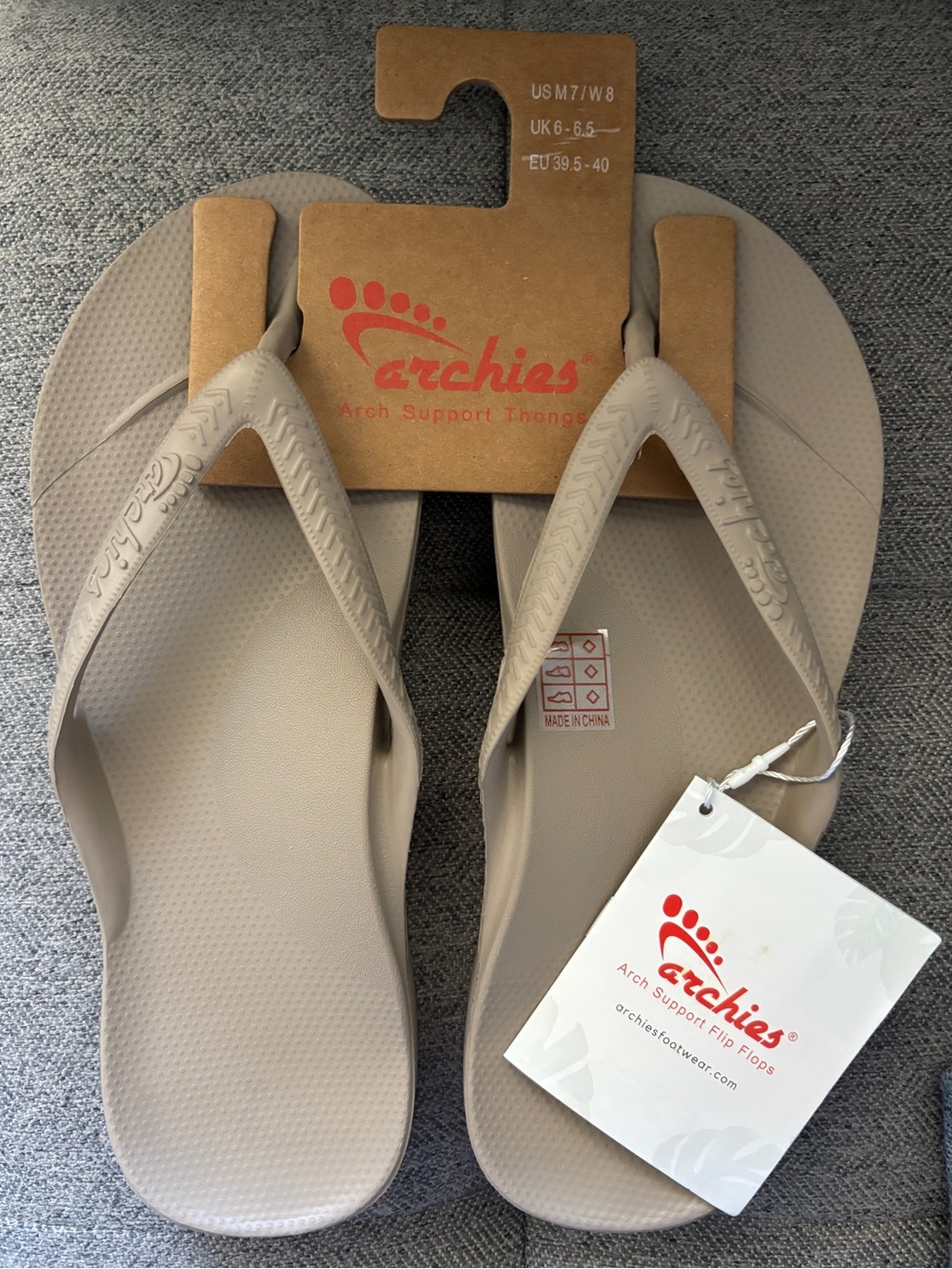 Archies Arch Support Flip Flops Thong Sandals in Taupe Size 8